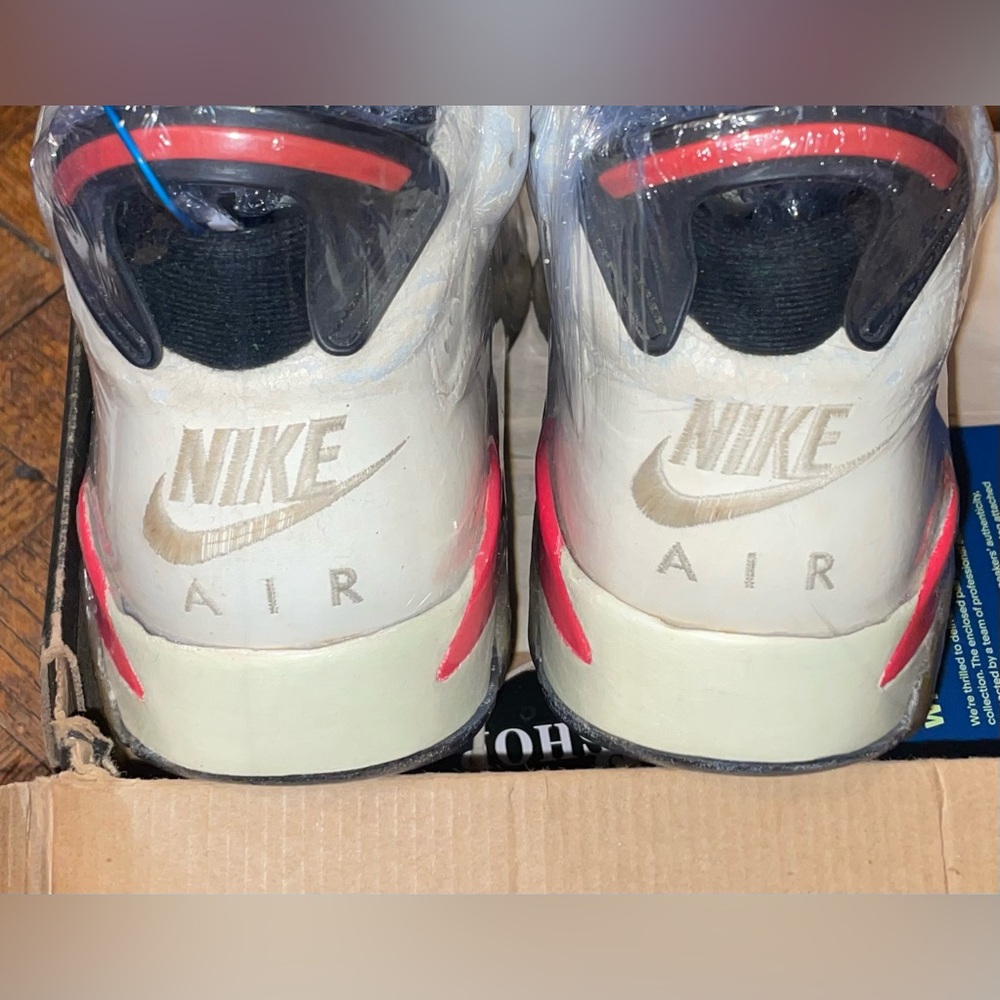 1991 Jordan 6 white/infrared size 8M rare (comes with donors)